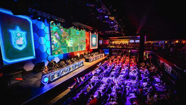 吉米神！ Jimpphat 得到了1.26的评分，帮助团队晋级半决赛